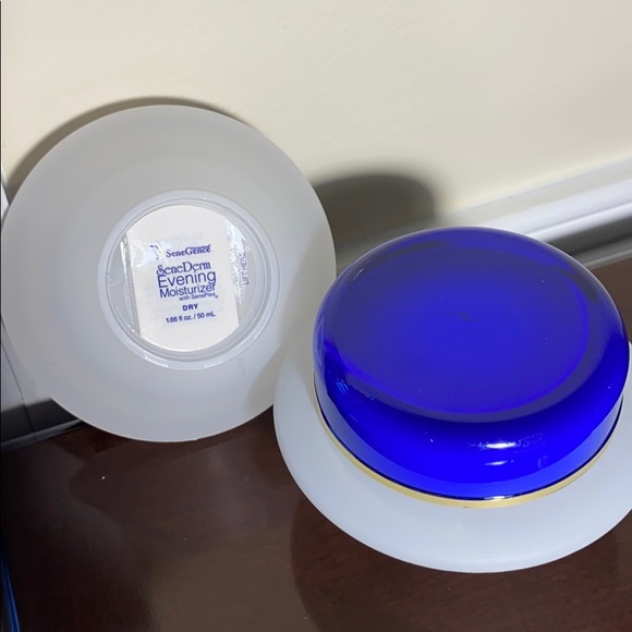SeneGence Other - SeneDerm Dry Evening Moisturizer